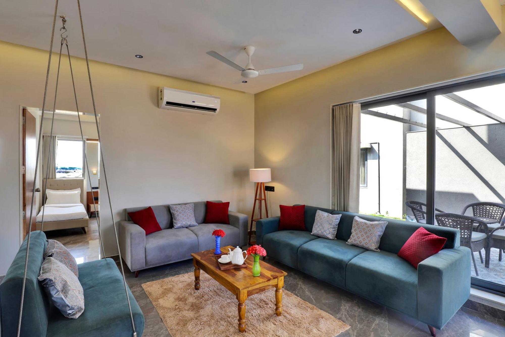 Goverdhan Greens Resort Dwarka L Hotels In Dwarka Zewnętrze zdjęcie